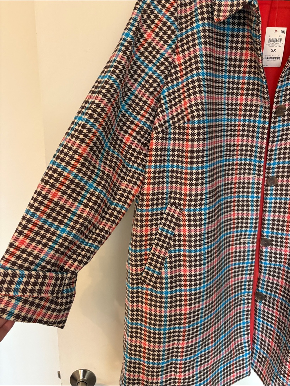 NWT - Fashionable Chic Coat (size 2x) - Picture 8 of 10
